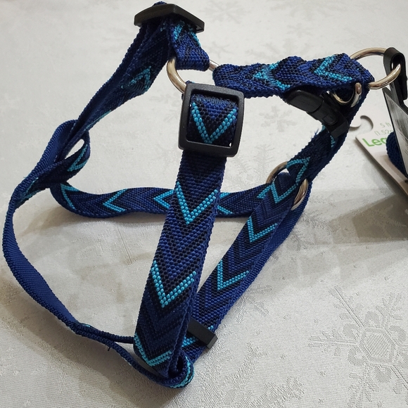 NWT New Petluv Blue Chevron Medium Dog Adjustable Harness & Large Leash Set - Picture 5 of 7